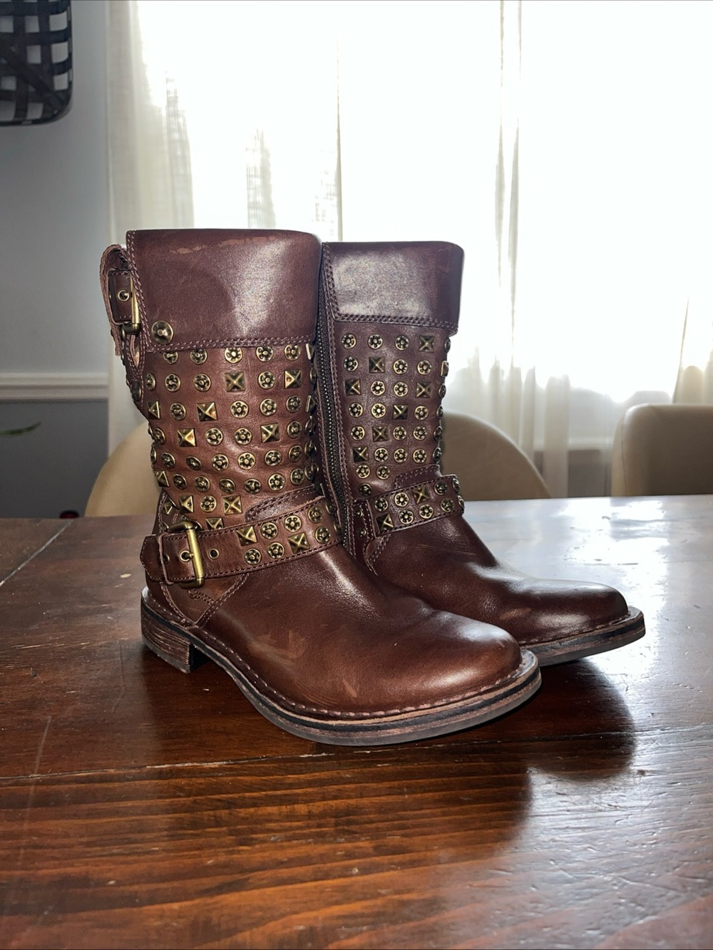 Ugg Australia Women’s Conor Leather Moto Boots Brown Studs Buckles Size 5